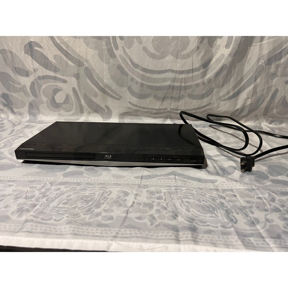 Toshiba Blu-Ray Disc Player BDK33KU Wi-Fi‎ Certified USB Connection No Remote